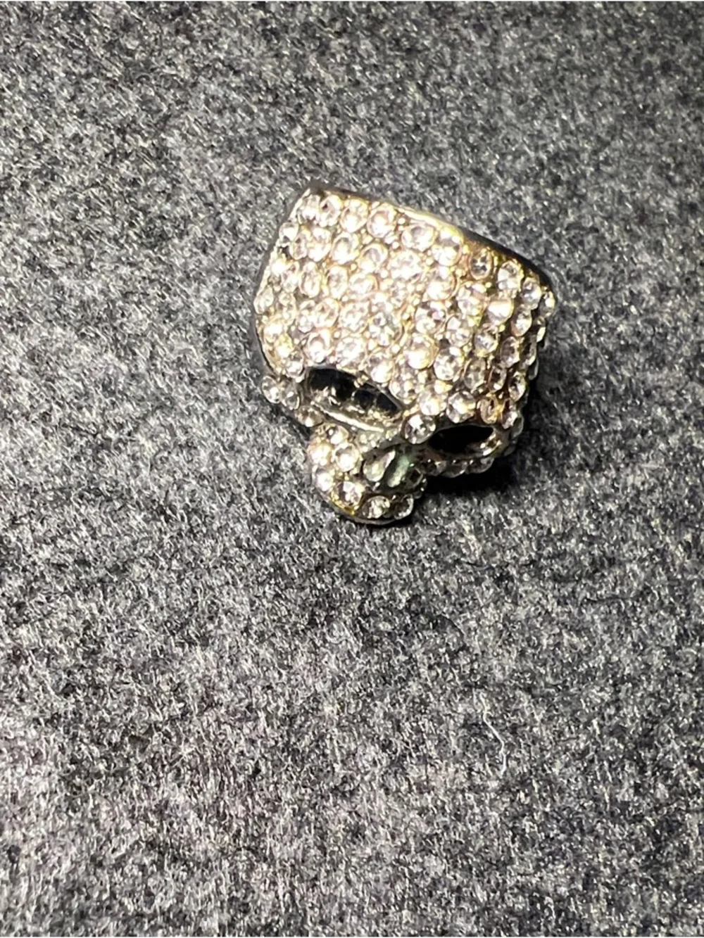 Skull Ring size 9